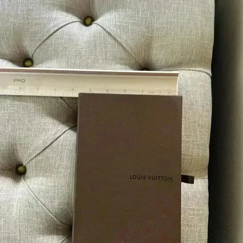 Louis Vuitton drawer style gift box
